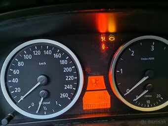 Predám na náhradné diely bmw e60 530D iba v celku - 2