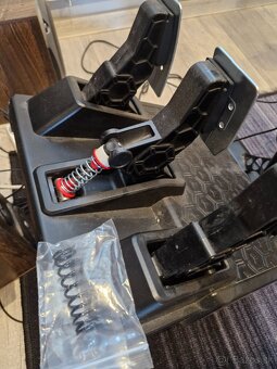 Thrustmaster T3PM pedále - 2