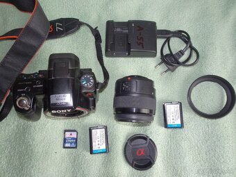 Predám jap. SONY SLT-A55V s objektívom, nabíjačkou, atď... - 2