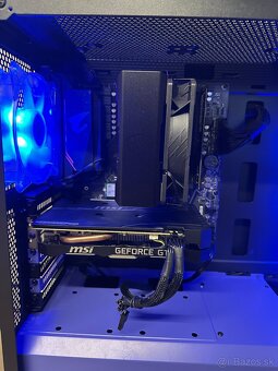 Ryzen 7 2700x / 1660TI / 16GB - 2