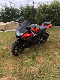 Suzuki gsxr 750 - 2