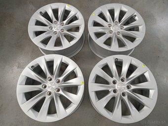 4ks ALU 5x120 R19 8J ET40 Original TESLA MODEL S - 2