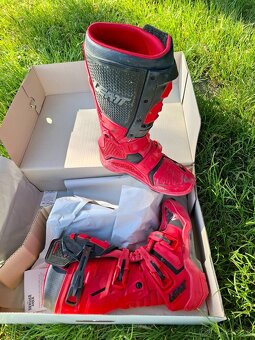 Boty Leatt 4.5, - 2