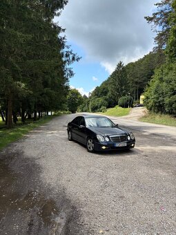 Mercedes E320 cdi 150kw - 2