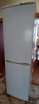 Predám chladnicku s mrazničkou - 2