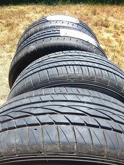 Predám letné pneu 225/60r16 8mm - 2