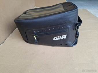 Tankvak Givi GRT 705 - 2