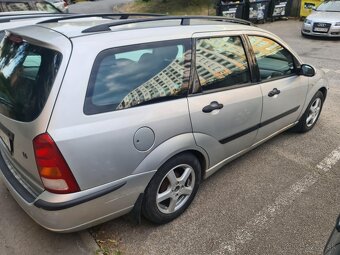 Predám Ford FOCUS 1.6 benzín - 2