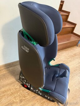 Predám autosedačku Britax Römer ADVANSAFIX M i-SIZE - 2