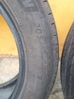 Ponúkam 2ks pneu 205/55r17 letne Michelin - 2