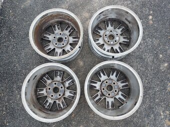 VW 5x112 R16 - 2