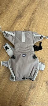 Nosič Chicco Easy Fit - 2