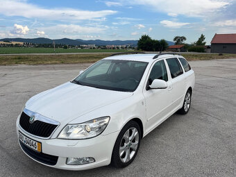 Skoda Octavia 2.0 TDI style edition r.v 2012 xenon nav - 2