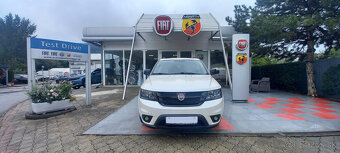 Fiat Freemont 3.6 V6 4x4 Lounge A/T - 2