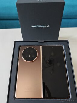 HONOR Magic V5 16 GB/512 GB Dawn Gold - 2