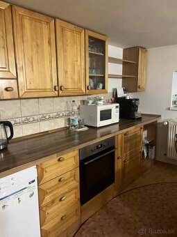 KUCHYNSKA LINKA MASIV JELSA - 2