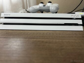 Sony Playstation PS4 Pro 1TB - 2
