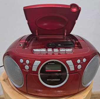 Hyundai Rádiomagnetofón s CD TRC 788 AU3RS - 2