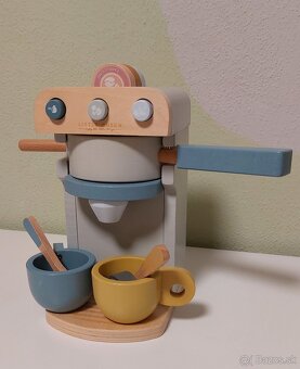 Kapsulovy kavovar detsky Little Dutch - 2