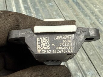 CK52-14C676-AA, snímač nárazu RANGE ROVER EVOQUE - 2