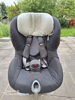 Predam autosedacku Britax - 2