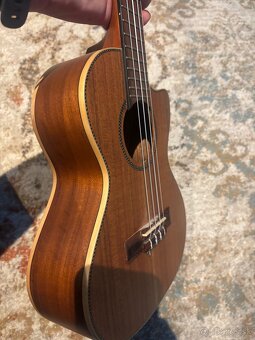 Koncertne Ukulele Laka polomasiv - 2