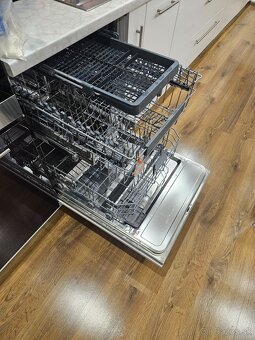 Predam umyvacku riadu Beko DIN5835 - 2