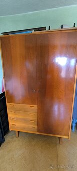 Predám skrine a komodu - 2