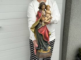 Krásná dřevěná socha Panna Marie s Ježíškem - 2