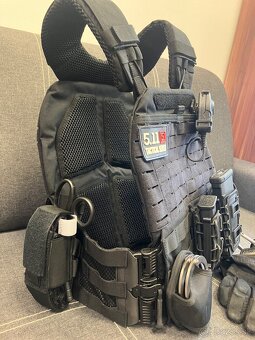 Nosič plátov / vesta 5.11 TacTec - 2
