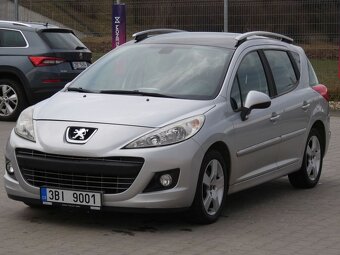 Peugeot 207 1.6 HDI SW panorama digi.klima - 2