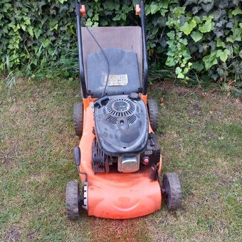 Mountfield kosačka - 2
