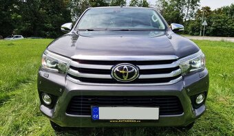 Toyota Hilux - 2