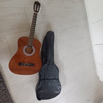 Akusticka gitara - 2