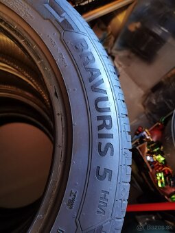 Sada letných pneu. 215 /55 R17 - 2