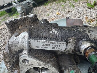 Turbo Nissan 2.2 dci Kod motora YD 22 - 2
