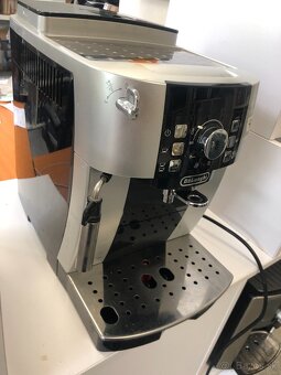 DELONGHI 22.110 Magnifica + ročná záruka - 2