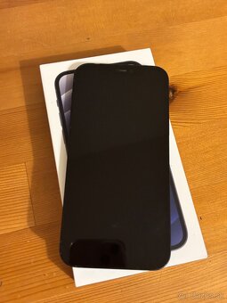 iPhone 12 Čierny - 2