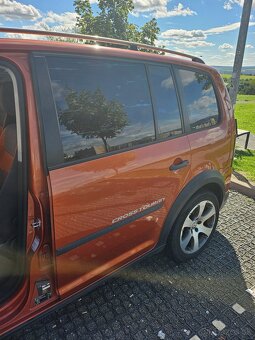Volkswagen Touran Cross 1,4 Tsi - 2