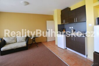 Zařízený apartmán 2kk v resortu u moře 64.990 EUR - 2