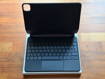 Apple Magic Keyboard pre iPad Pro 11", Air - SK - 2