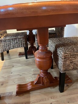 Predám jedálenský stôl - 2