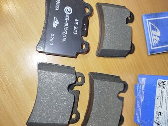 Zadné brzdové doštičky VW Touareg ATE - 2