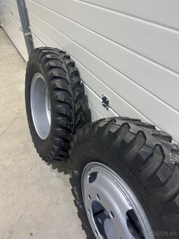 Kolesa Praga PV3S - 2