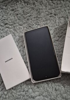 Predám novy samsung A 26 - 2