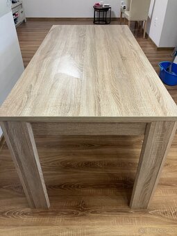 Jedálenský stôl - 2