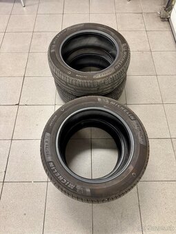 Michelin 195/55 R16 - 2