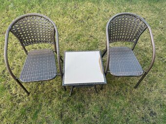 Zahradné sedenie - 2
