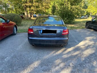 Audi - 2
