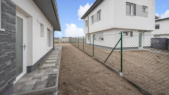 PREDAJ BUNGALOVU- NOVOSTAVBA v obci Láb. - 2